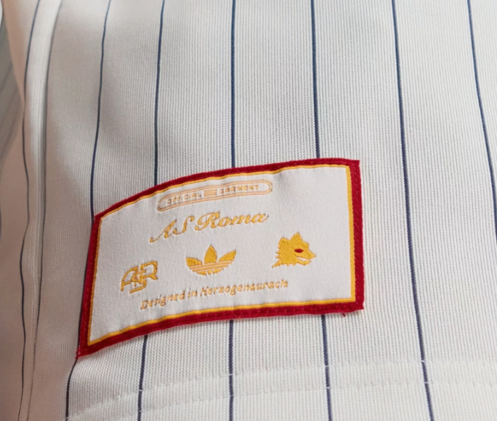 Roma Terrace Icons T-Shirt Classic Originals Retro